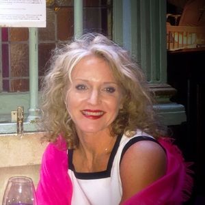 Meet your Posher, Teresa